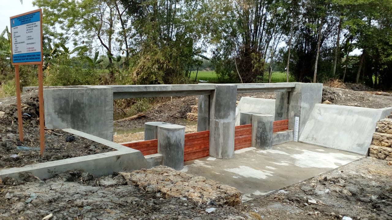 PEMBANGUNAN CHECKDAM