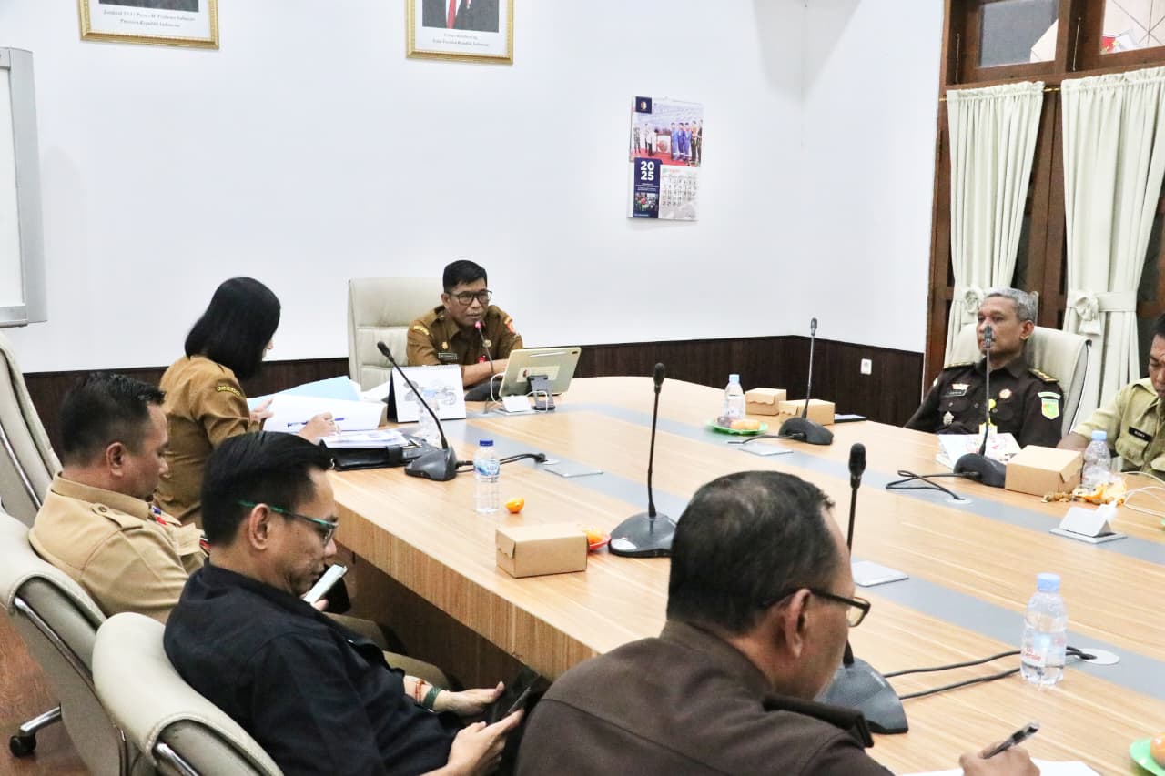 Rakor Tim Penanganan Dampak Sosial Kemasyarakatan
